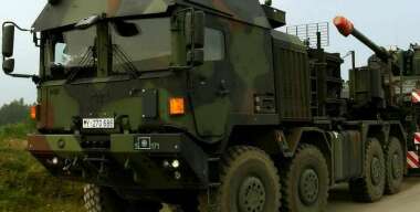 Забить мамонта: под Харьковом уничтожен тяжелый транспортер танков MAN HX81 8x8