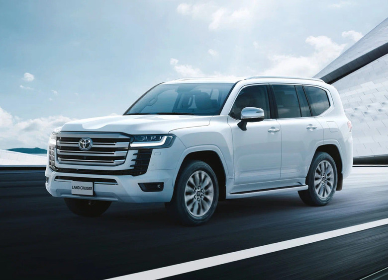 Изображение Дефектный двигатель: Toyota отзывает в России внедорожники Land Cruiser 300