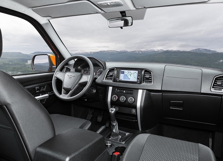 Изображение УАЗ «Патриот» и «Пикап» получили обновленный мультимедийный комплекс