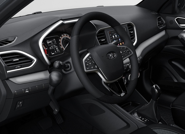 Изображение На конвейер встала LADA Vesta с ручным управлением