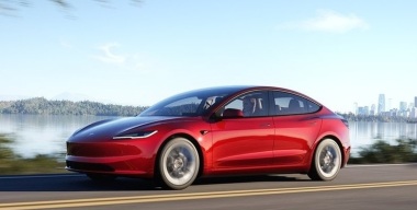 Tesla готовит бюджетную комплектацию седана Model 3