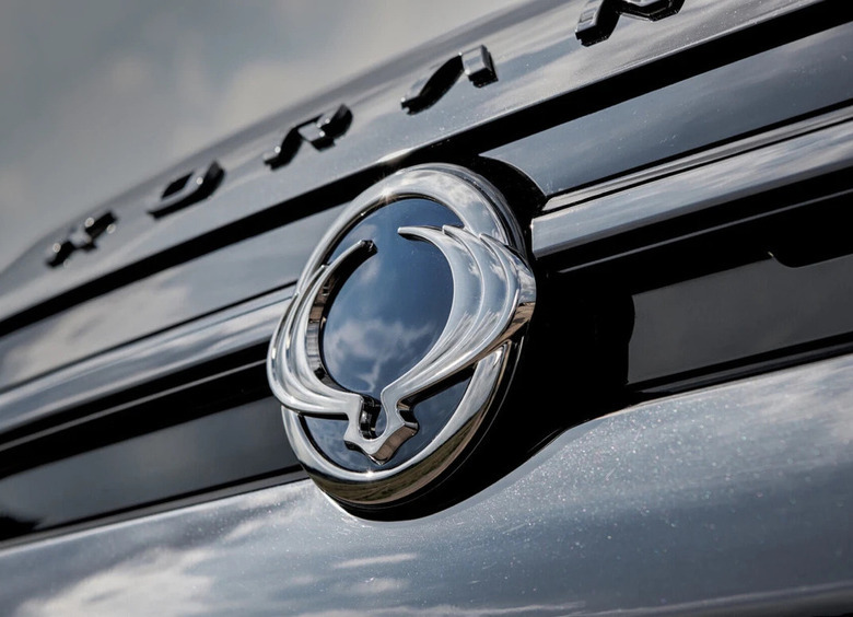 Раскрыты особенности адаптации кроссоверов и внедорожников KGM для России