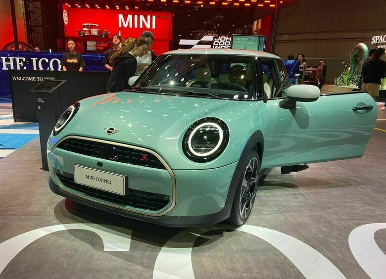 Изображение MINI порадовала на мотор-шоу в Шанхае целой россыпью новинок