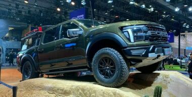 Обновленный пикап Ford F-150 Raptor «засветился» на Шанхайском автосалоне