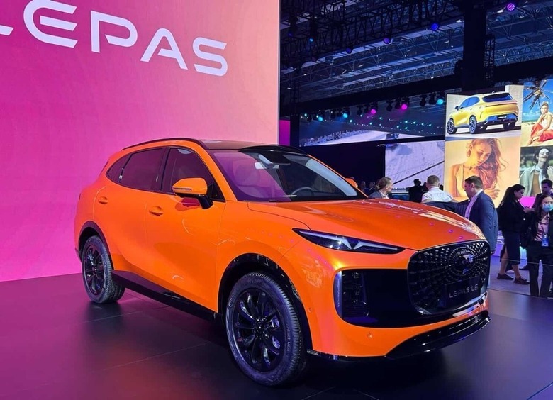 Изображение Chery провела презентацию новейших кроссоверов Lepas L4 и L6