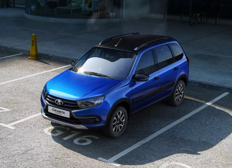 Изображение К российским дилерам приехала LADA Granta Cross Quest