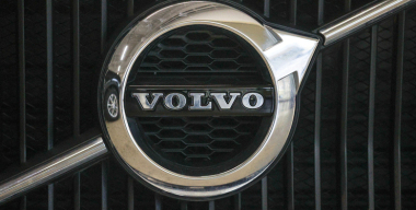 Volvo проведет массовые сокращения сотрудников на фоне падения продаж