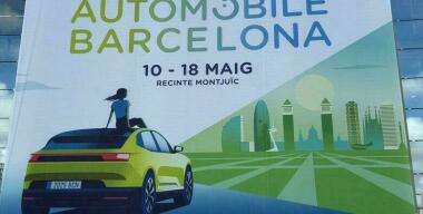 Китайское мотор-шоу на европейский лад: фоторепортаж с выставки Automobile Barcelona-2025