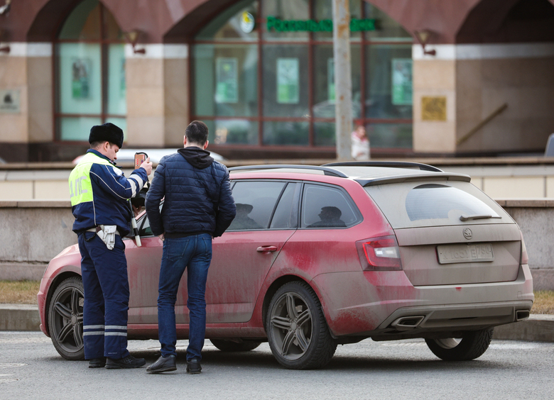 Изображение ГИБДД Москвы подвела итоги рейда по тонировке стекол