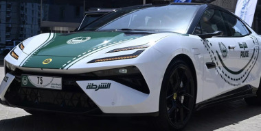 Электрический лифтбэк Lotus Emeya S пополнил автопарк полиции Дубая