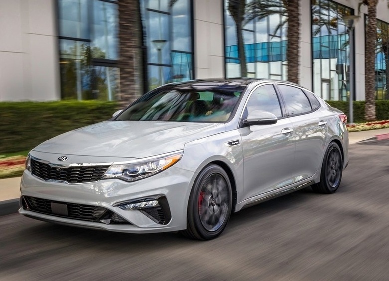 Изображение Аналитики рассказали, какие иномарки с пробегом доступны за 2 млн рублей