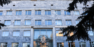 Неплательщикам алиментов могут запретить регистрировать автомобили