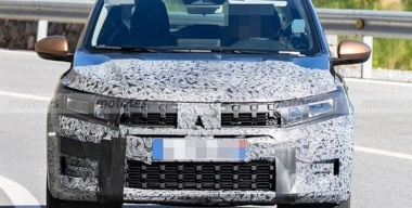 Известные россиянам Logan и Sandero обновятся в 2025 году