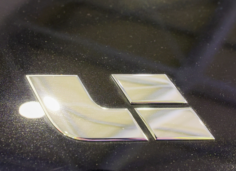 Изображение В России могут заблокировать электронику «серых» кроссоверов Lixiang