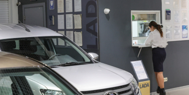 Минпромторг обсудит с АВТОВАЗом прямые субсидии скидок на машины