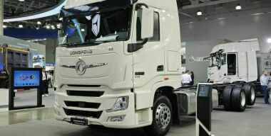 Dongfeng представила новую линейку комтранса для России на COMvex-2025