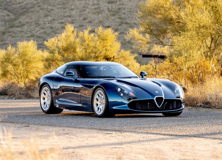 Изображение Редкий Alfa Romeo с мотором Dodge Viper выставлен на продажу