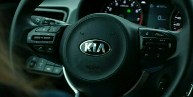 В России отзывают более 55 тысяч автомобилей Kia