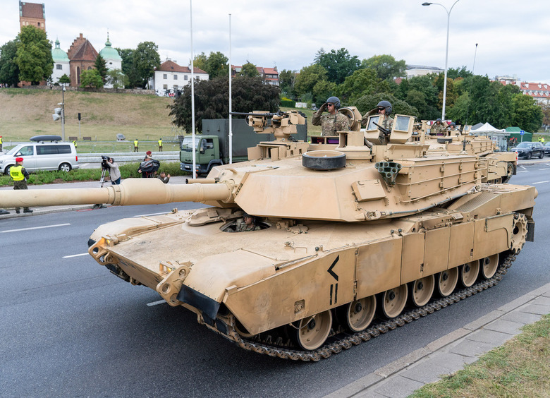 Изображение Гадости Страны Оз: хохлам доверили утилизировать танки Abrams M1A1
