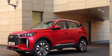 В России запустили продажи кроссовера Chery Tiggo 4 c «механикой»