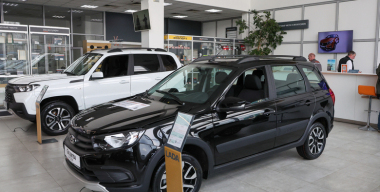 Российские автодилеры объяснили, почему ожидают в июне роста продаж