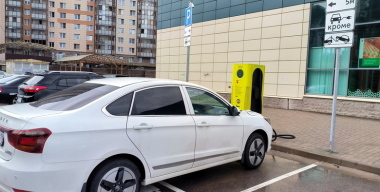 МЧС установило новые нормы пожарной безопасности для парковок электромобилей