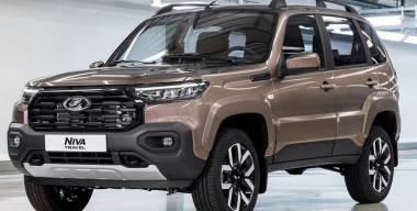 Обновленная LADA Niva Travel дебютировала на ПМЭФ-2025