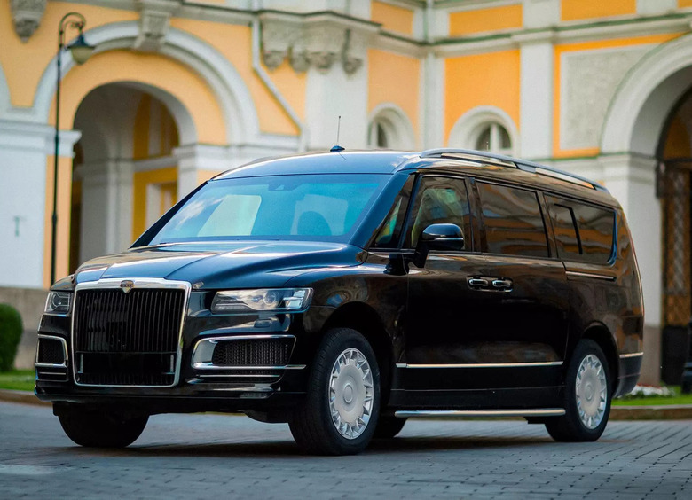 Изображение Названы предварительные сроки старта открытых продаж Aurus Arsenal в России