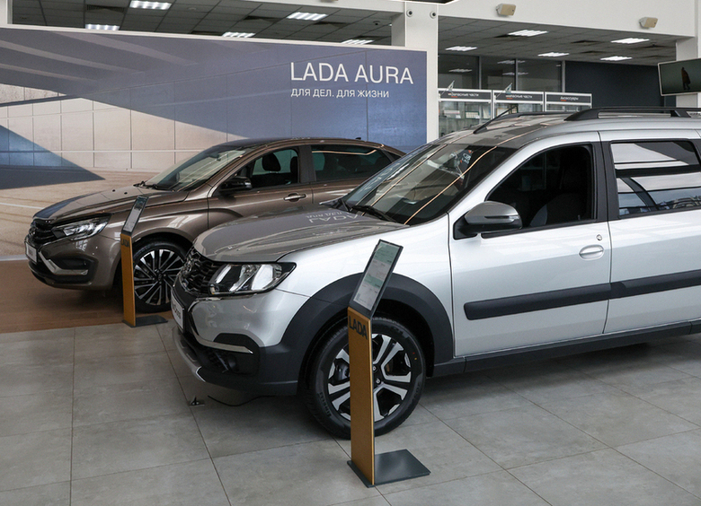 Изображение Глава АВТОВАЗа: избыток автомобилей на рынке сохранится до конца 2025 года
