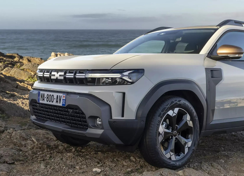 Изображение Незабытый в России Duster сохранит полный привод и превратится в электрокар