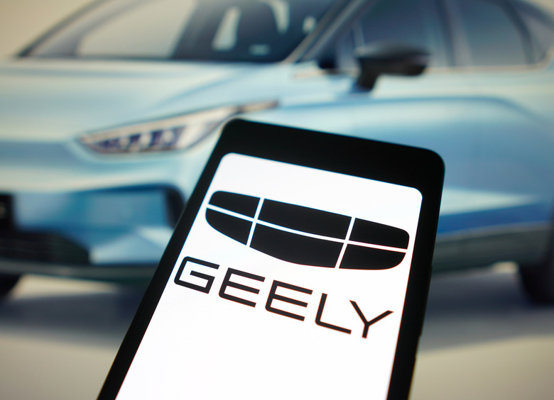 Изображение Дилеры Geely не получали писем об уходе бренда с российского рынка