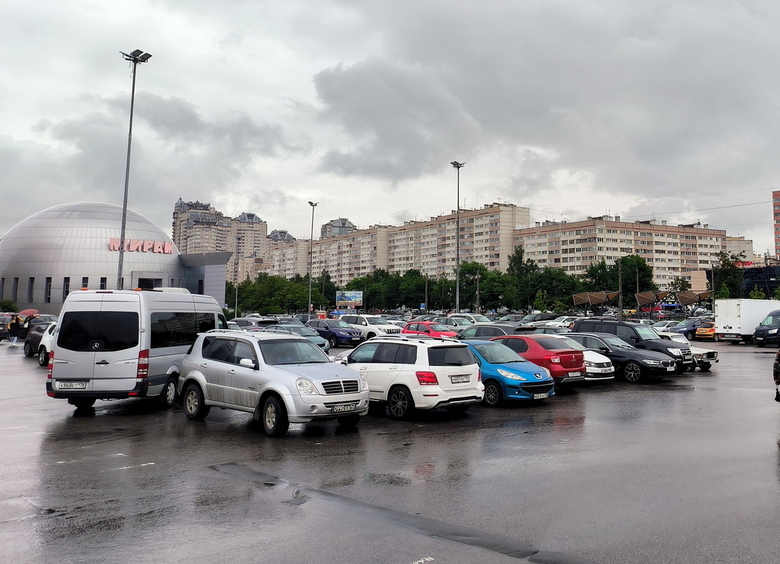 Изображение В Москве вырос спрос на круглосуточные парковочные разрешения