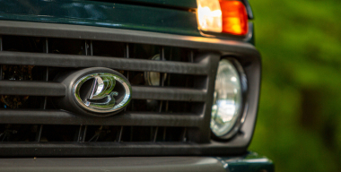 Преображение LADA Niva, двойной удар GAC, сплетни про Geely, печальки каршеринга: итоги недели