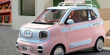 FAW не планирует продавать в России электрокар Bestune Pony