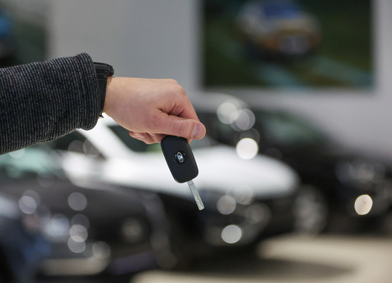 Изображение Продажи подержанных автомобилей в России сократились на 6%