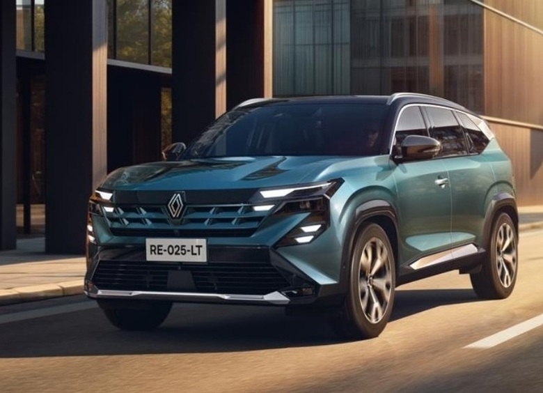 Изображение Renault представила новый кроссовер Boreal для внешних рынков