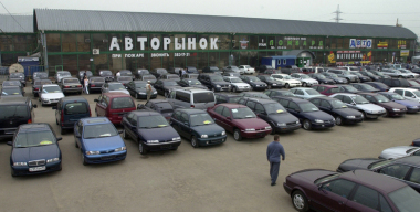 Российский рынок подержанных автомобилей ушел в минус в июне