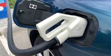 Эксперт Целиков назвал самый популярный электромобиль в России