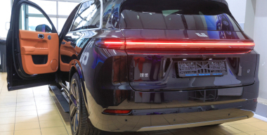 Злоумышленники начали шантажировать владельцев автомобилей Lixiang в России