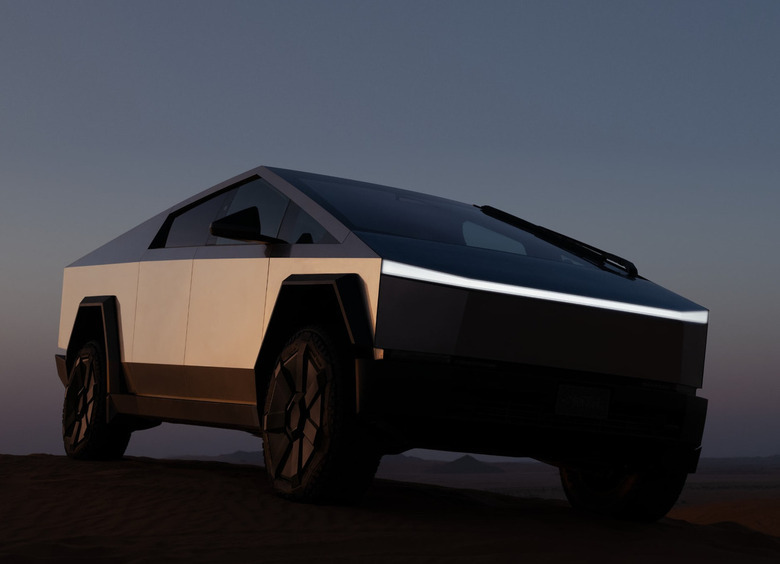 Изображение Tesla планирует создать компактную версию пикапа Cybertruck