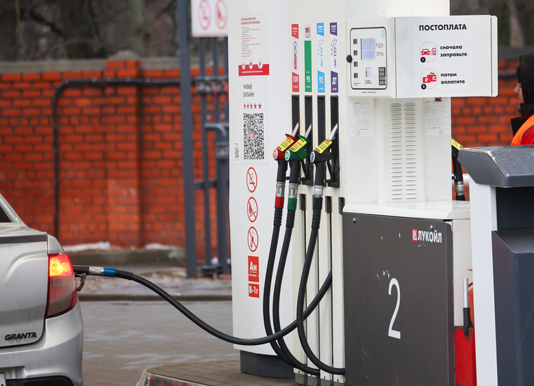 Изображение Средний чек за заправку топливом в России вырос на 9%