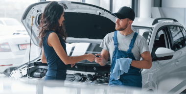 Смотри в оба и в смартфон: как россияне начали дорабатывать китайские машины