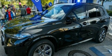 Россияне стали больше интересоваться премиальными машинами с пробегом
