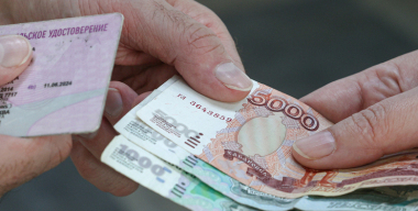 Вахтовики на Ямале массово покупали фальшивые «права»