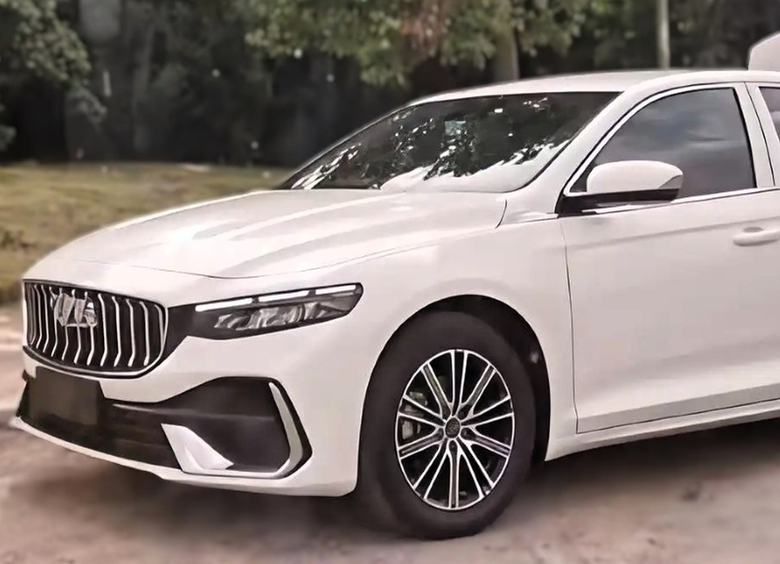 Изображение Обновленный Geely Preface заметили на тестах в Китае