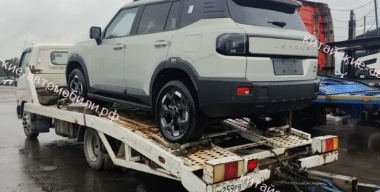 К российским дилерам поехали первые кроссоверы Jetour T1