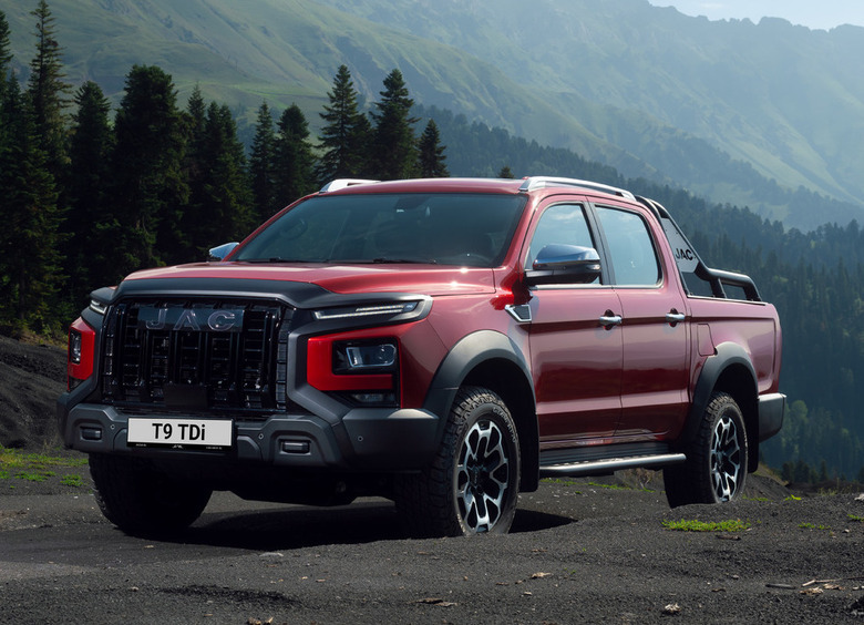 Изображение Названы цены и дата начала продаж дизельного JAC T9 в России