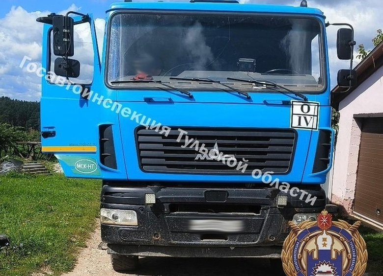 Изображение Водитель мусоровоза насмерть сбил пешехода при движении задним ходом