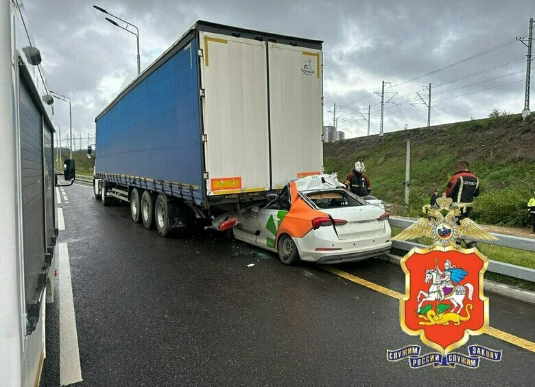 Изображение Два человека погибли в трагическом столкновении каршеринга с фурой