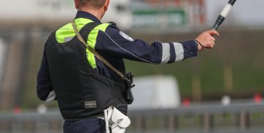 Подросток на квадроцикле сбил полицейского при попытке скрыться